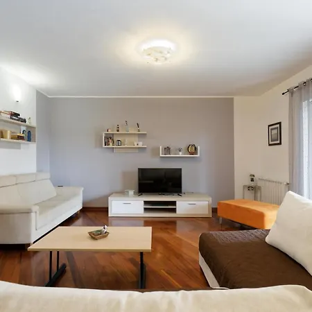 Maritea By Rent Istria Apartament *